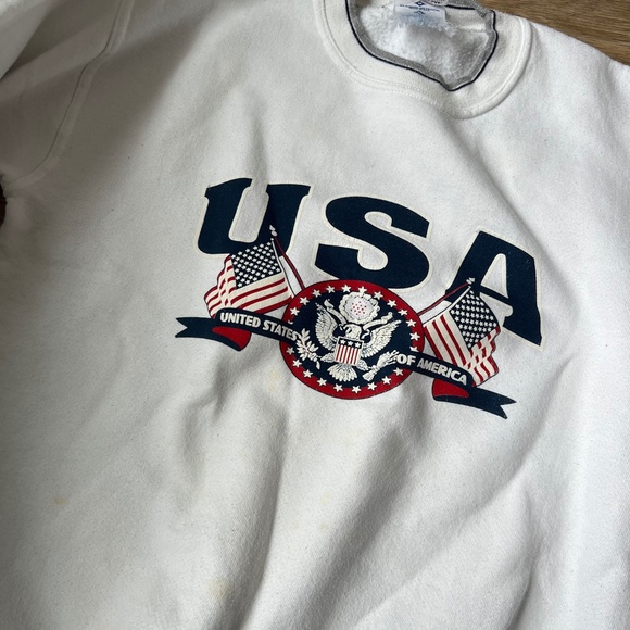 ✖️SOLD✖️Vintage Jerzees White American USA Graphic Crew Neck Sweatshirt - Picture 2 of 5